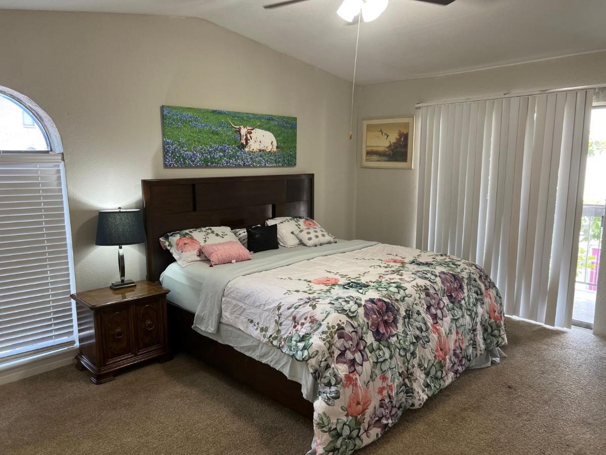 Beautiful 1-Bedroom Townhome With Nice Amenities Houston Luaran gambar