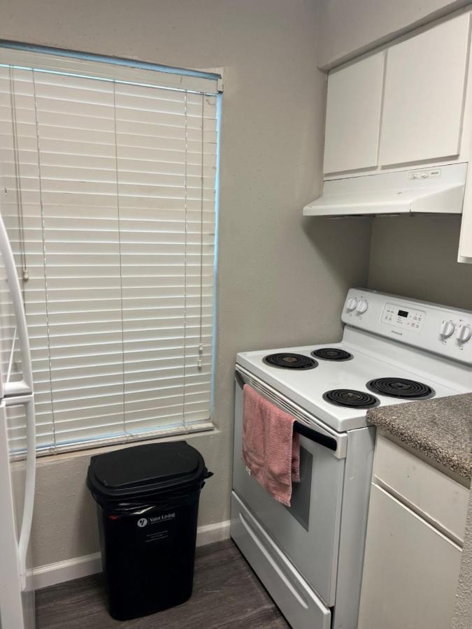Beautiful 1-Bedroom Townhome With Nice Amenities Houston Luaran gambar